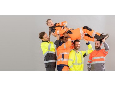 High-visibility PPE